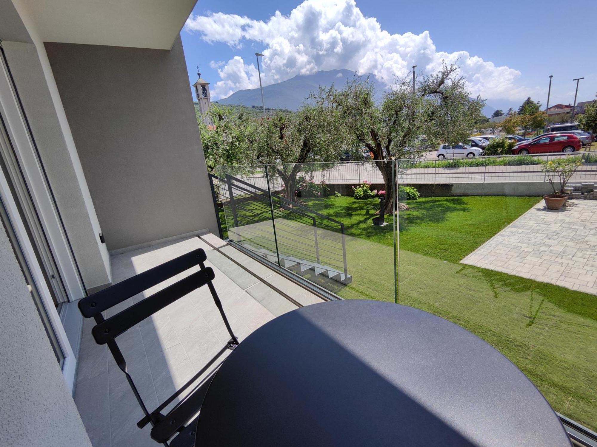 Oasi Degli Ulivi Apartamento Riva del Garda Exterior foto